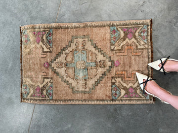 Hand-loomed Vintage Turkish Rug
