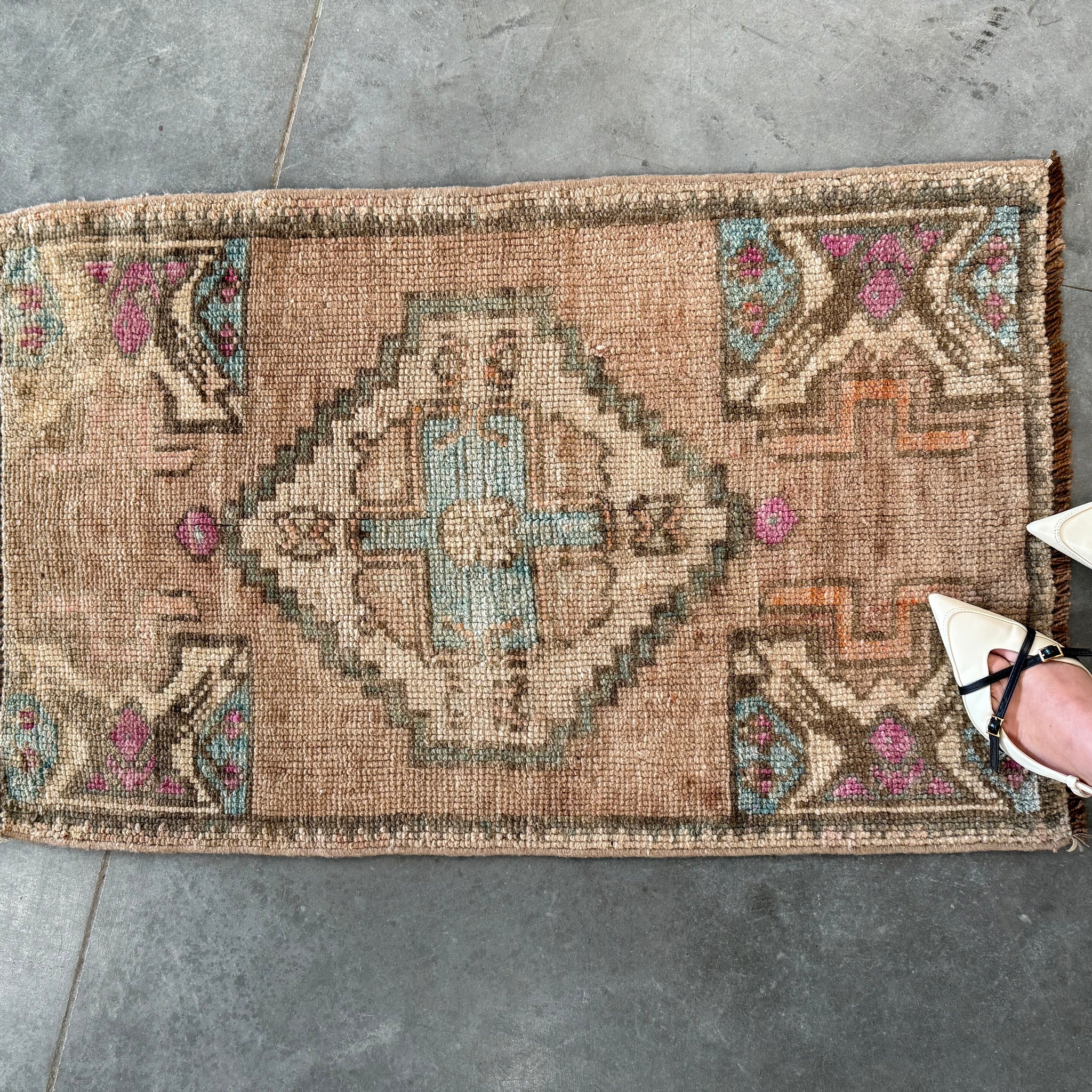 Hand-loomed Vintage Turkish Rug