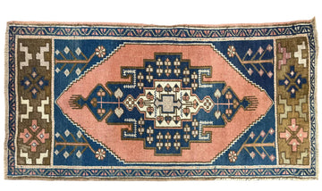 Hand-loomed Vintage Turkish Rug | 2 x 3.10